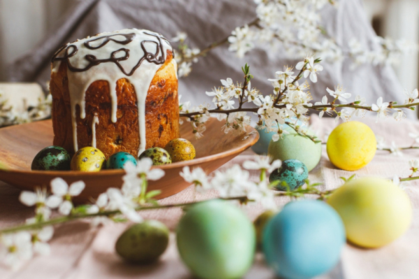 Раскрыто, почему нельзя красить яйца на Пасху гуашью или косметикой