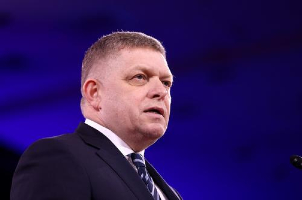 Визит Фицо в Москву вызвал недовольство среди европейских политиков, пишет Euractiv