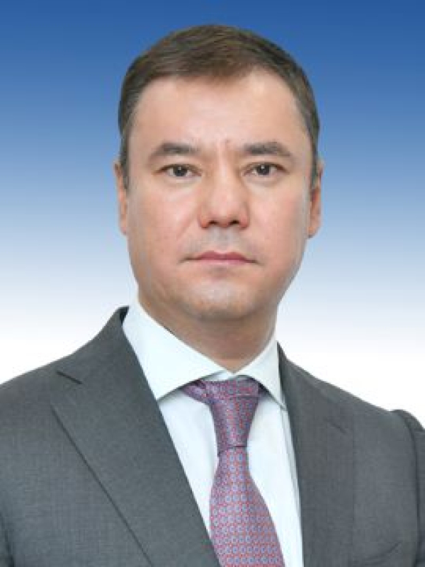 За развитие регионов в АП будет отвечать Рустам Баялиев