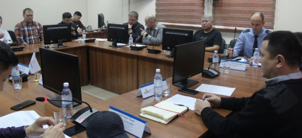 Бизнес ВКО просит отсрочку внедрения новых правил для самосвалов