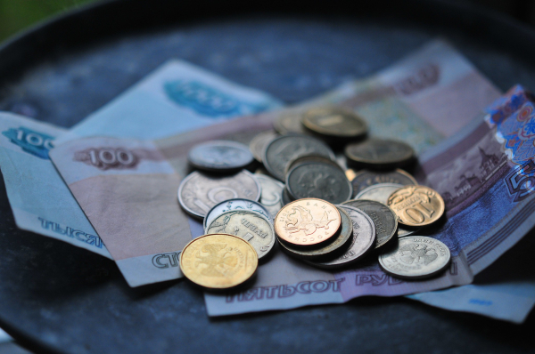 Депутат Игошин напомнил о защите от взыскания выплат инвалидам