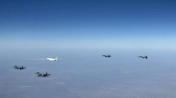 Самолет короля Иордании в Астану сопроводили истребители