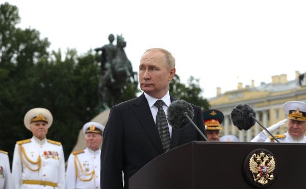 Торжественное выступление Путина на параде Победы продлилось более 8,5 минуты