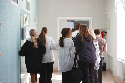 &laquo;Она очень боялась его&raquo;: что известно о школьнице, которая уговорила друга расчленить лицеиста в Петербурге