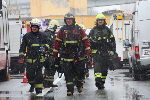 На севере Москвы потушили пожар в новостройке