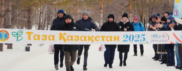 «Таза Қазақстан»: спортсмены Астаны провели необычную акцию