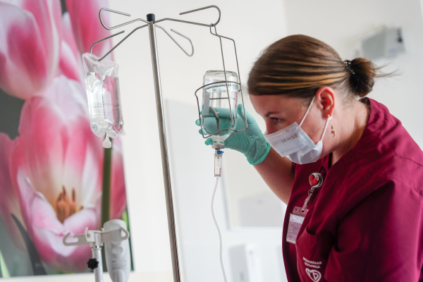 Жена певца Аморалова могла уйти из жизни из-за неудачной пересадки почки