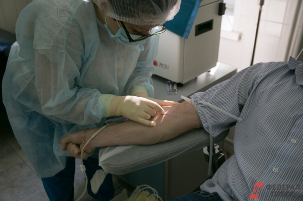 В Екатеринбурге ВИЧ-инфекцией чаще всего заражаются мужчины за сорок