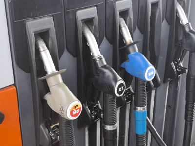 На АЗС &laquo;Татнефти&raquo; в Челябинске ввели ограничения на топливо