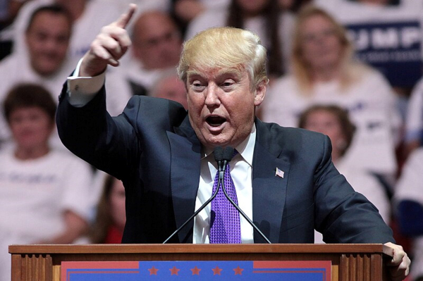 Трамп заявил, что может начать полноценную войну против Ирана и отправить войска