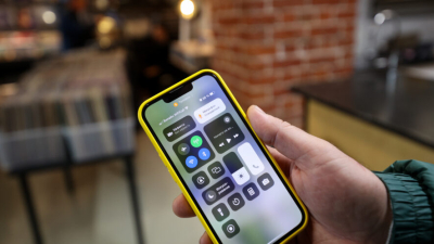 Бесплатные звонки в посольства предложили ввести для россиян за рубежом 05/03/2026 &ndash; Новости