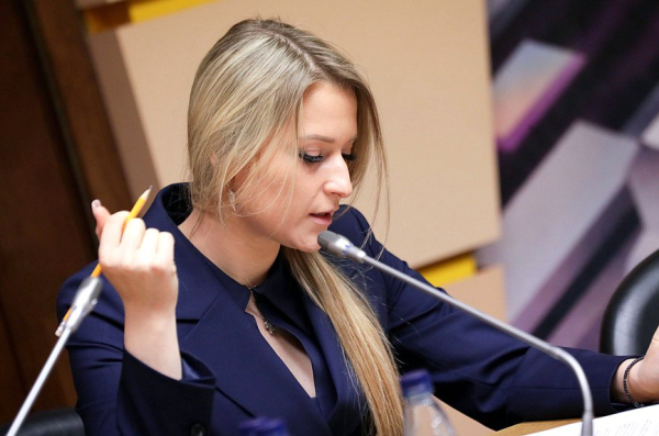 Лантратова помогла обманутому пенсионеру получить компенсацию