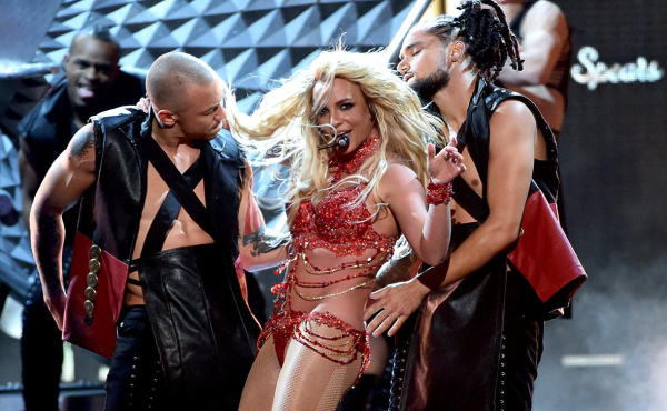 Бритни Спирс за $200 млн продала права на свою музыку