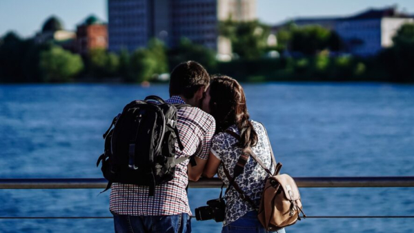 Кризис коммуникаций и цифровая среда: почему россиянам стало сложнее знакомиться 21/04/2026 &ndash; Новости